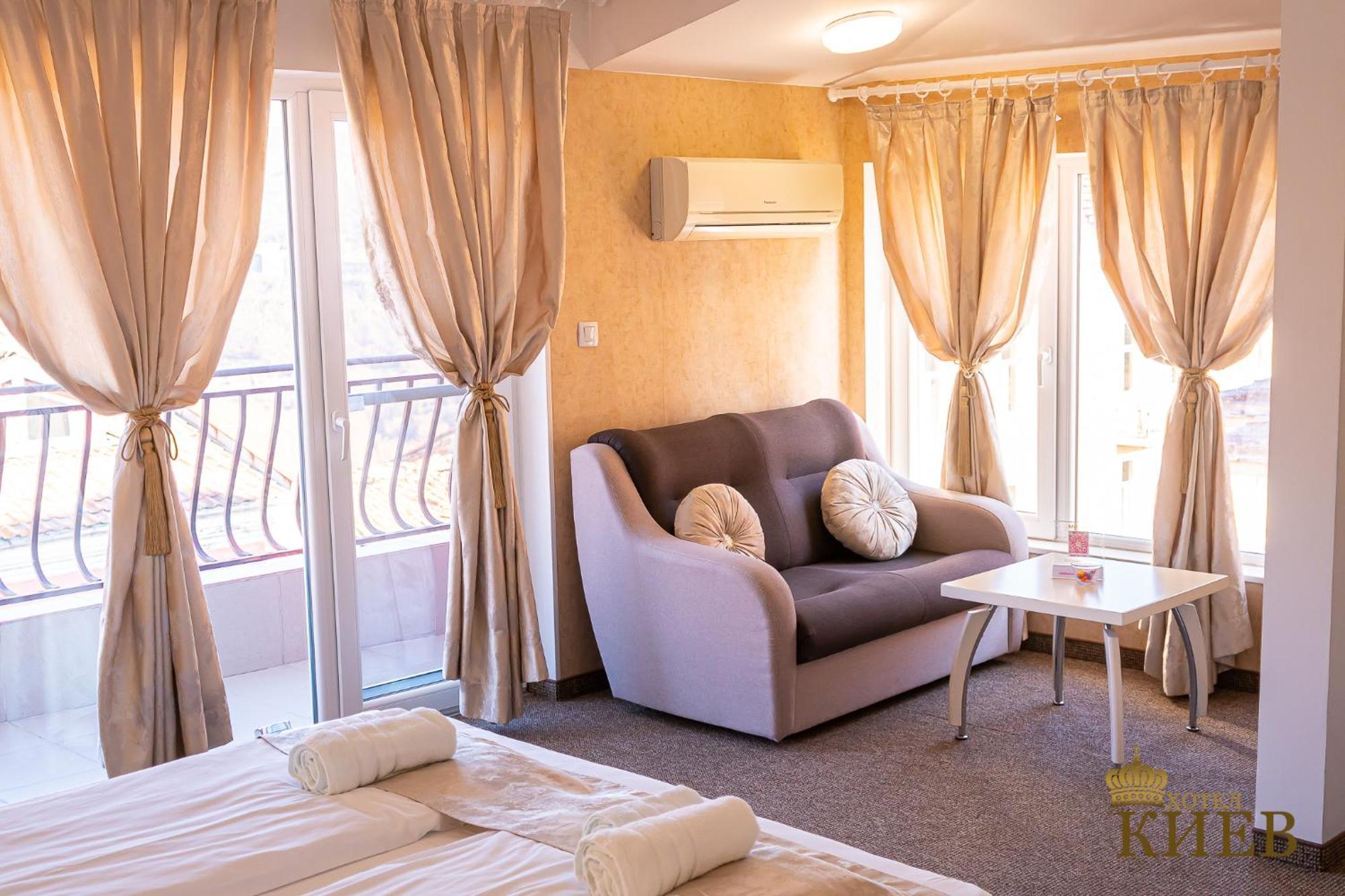 Hotel Kiev Veliko Tarnovo Extérieur photo