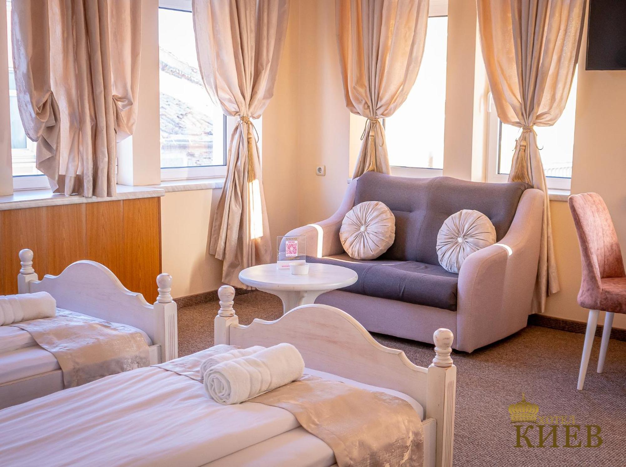 Hotel Kiev Veliko Tarnovo Extérieur photo